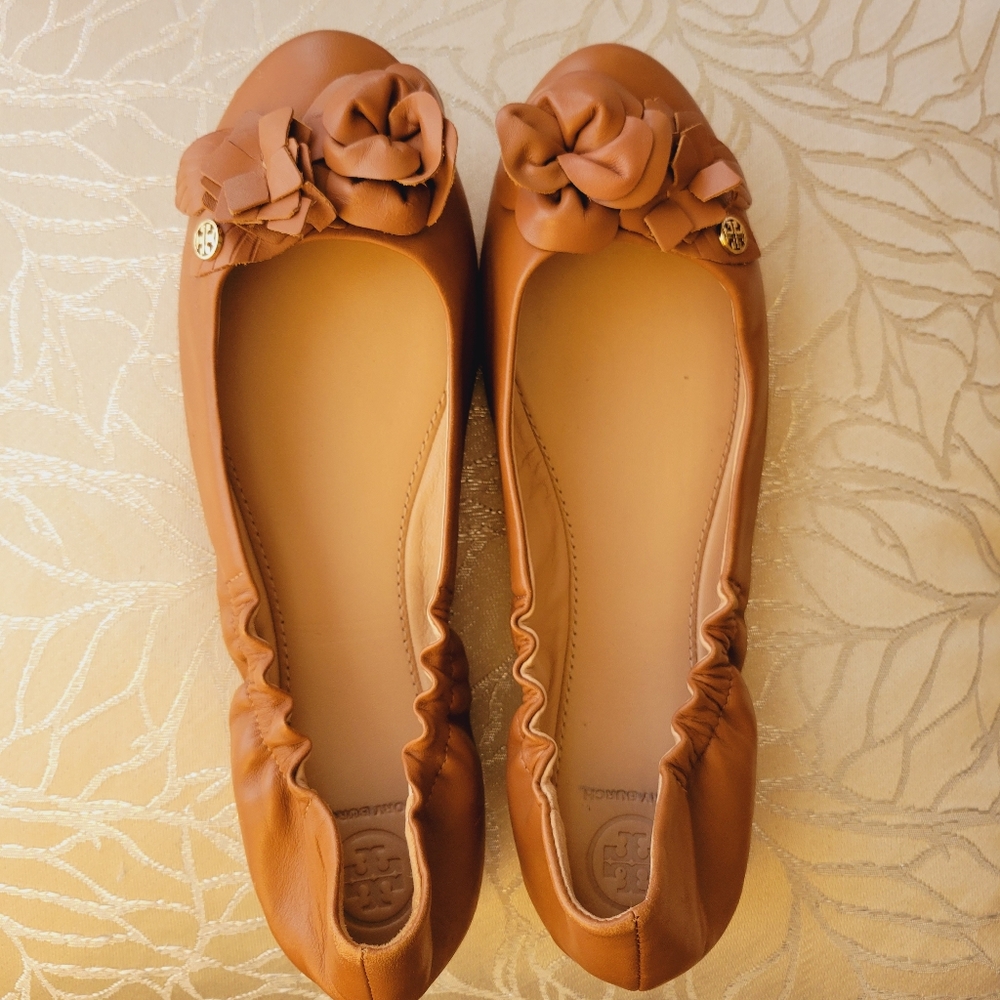 Tory Burch Royal Tan Blossom Ballet